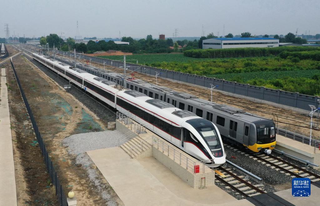 草莓娱乐